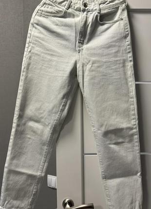 Джинси zara mom fit (36 розмір)