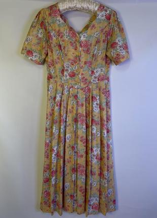Винтажное красивое пышное цветочное платье laura ashley