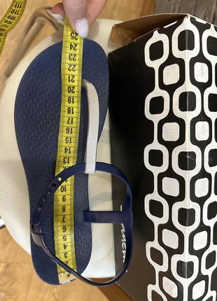 Босоніжки ipanema, розмір euro 38, чудово на 37-37,53 фото