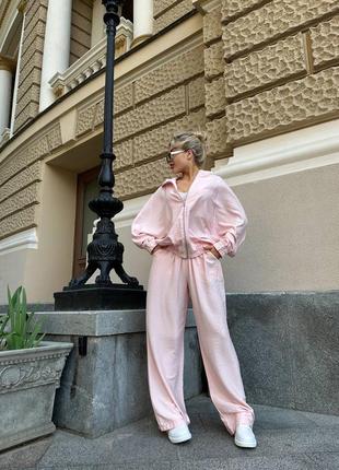 Костюм