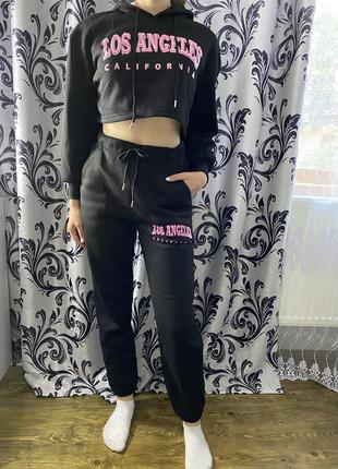 Спортивный утепленный костюм