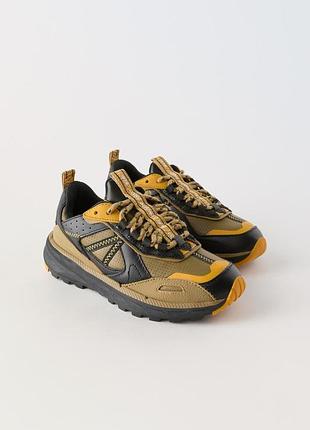 Кожаные кроссовки фирмы zara vibram (размер: 34)