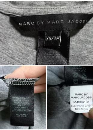 Базовая футболка без рукавов в цвете темно-серый меланж marc jacobs3 фото