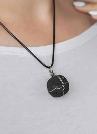 Кулон натуральный камень лава в оплетке (ассорти) 28мм+- на шнуре l-45-50см (цена за 1шт)