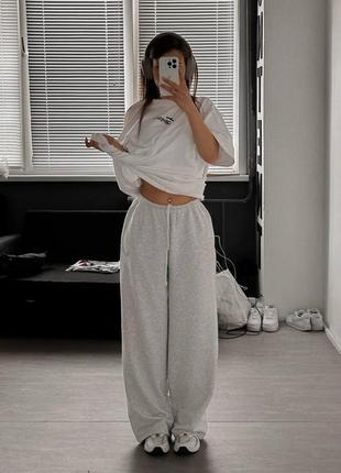 Стильные и комфортные брюки