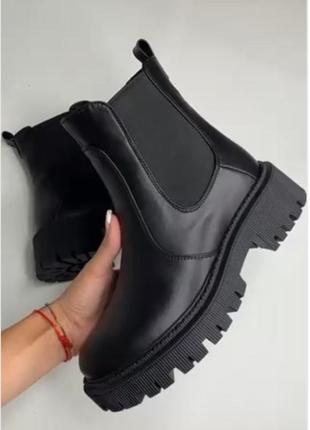 Ботинки/ кроссовки3 фото