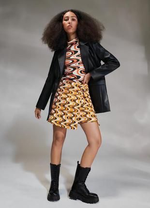 Жіноча спідниця