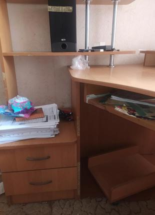 Стол компьютерный угловой