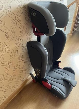 Автокресло britax romer kidfix2 r