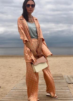 Атласний сатиновий брючний костюм в піжамному стилі zara сорочка рубашка брюки штани