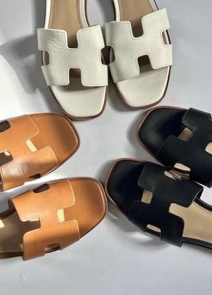 Оригинальные сандалии-шлепки steve madden