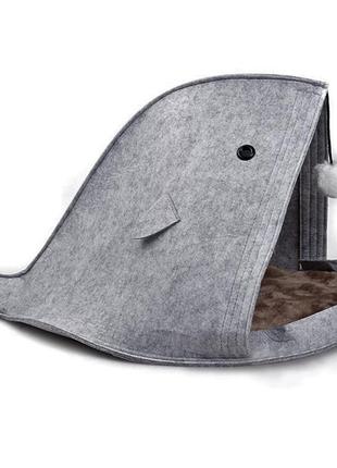 Уникальный домик для кота из войлока "кит"1 фото