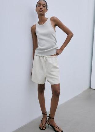 Легкие свободные шорты из смесового льна h&m