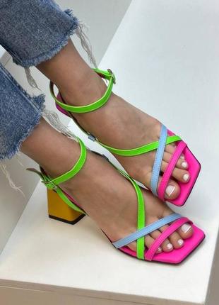 Эксклюзивные босоножки из итальянской кожи и замши женские на каблуке