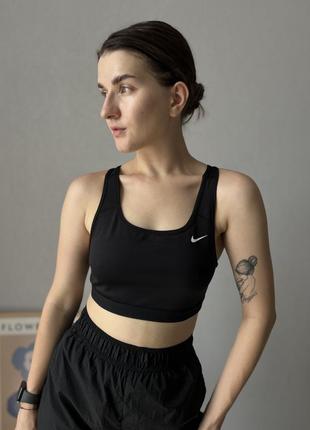 Чорний топ спортивний для бігу найк топік nike