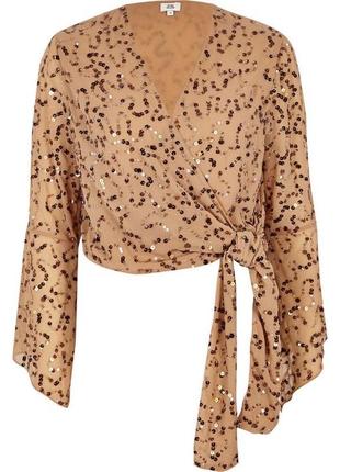 Блузка с пайетками бежевая