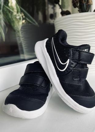 Кроссовки nike