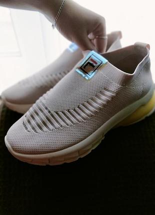 Кроссовки женские сеточка