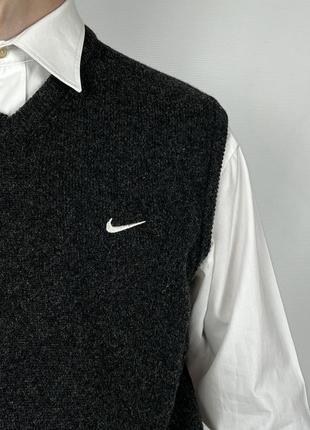 Стильна шерстяна жилетка від nike golf