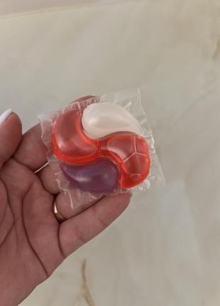 Капсулы для стирки коколено