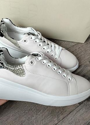 Кроссовки hogl р 40-41 оригинал кожа