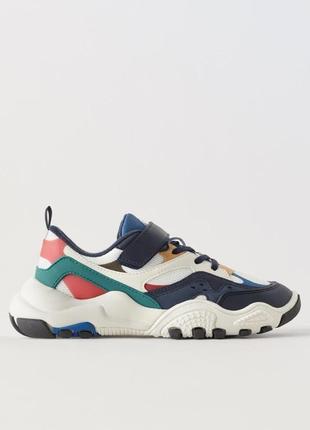 Кросівки zara нові дівчачі жіночі