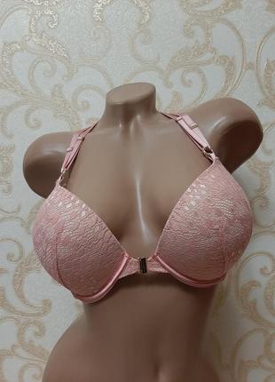 Бюстгальтер с очень большим пуш ап и красивой спинкой victoria's secret
