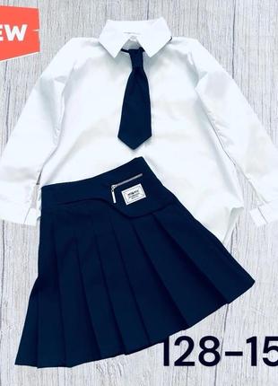 Костюм школьный на девочку