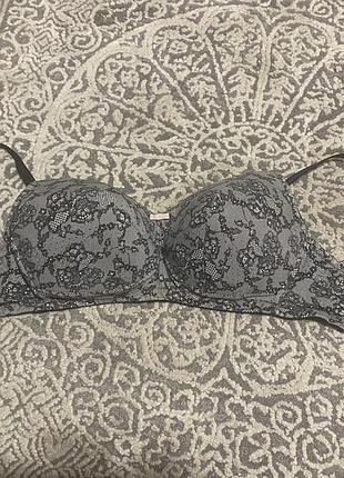 Бюстгальтер