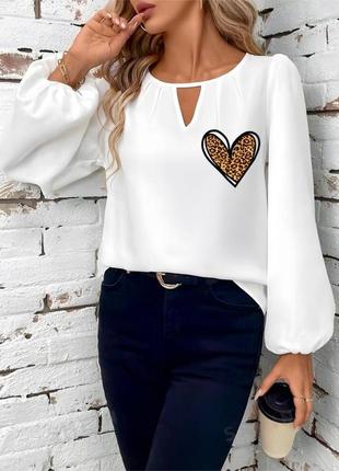 Блуза с вышивкой