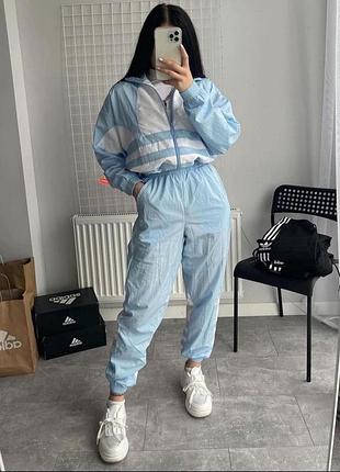 Спортивний костюм adidas