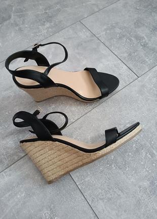 Босоножки justfab3 фото