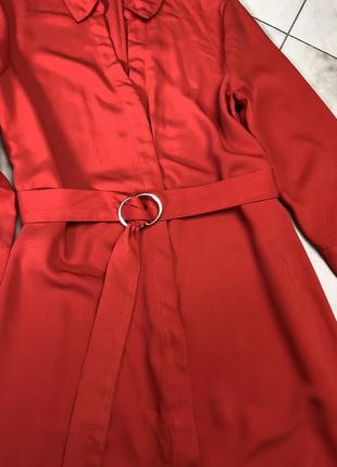 Шикарное платье с поясом оранжевого цвета3 фото