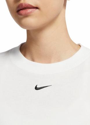 Футболка найк нова nike loose fit dn5697-100