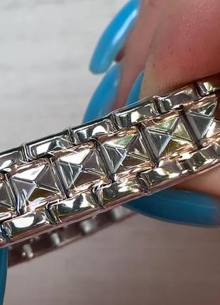 Женские кварцевые часы baosaili kaiya серебряные с золотыми вставками со стальным ремешком3 фото