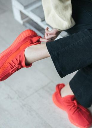 Мужские и женские кроссовки  adidas yeezy boost 350 v2 red3 фото