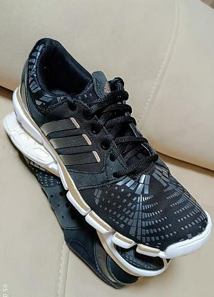 Оригинальные женские кроссовки adidas