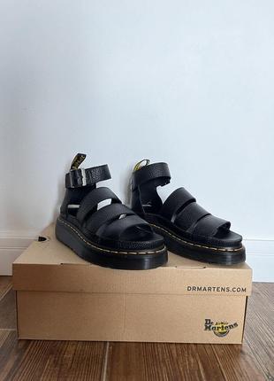 Сандали dr.martens
