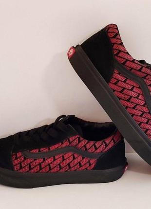 Кеди vans