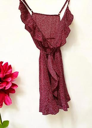 Сукня на запах в горох