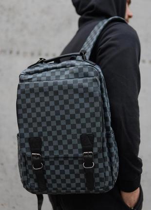 Рюкзак стильный городской для мужчин из экокожи в клеточку с карманом для ноутбука 20л с подкладной и ручкой3 фото