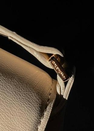 Стильна універсальна сумочка для жінок з ручкою balenciaga сумка баленсіага брендова бежева шкіряна7 фото