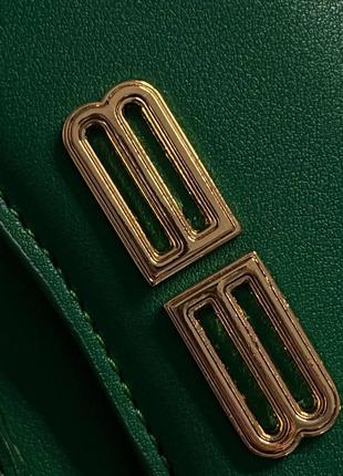 Элегантная классическая сумочка клатч девушке с ручкой balenciaga сумка баленсиага брендовая кожаная зеленая6 фото