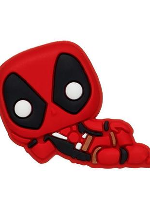 Джибітси для кроксів md070 «дедпул» 1 шт.