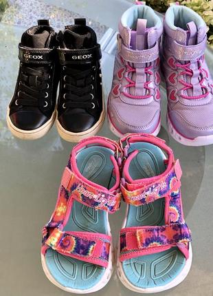 Взуття sketchers, geox
