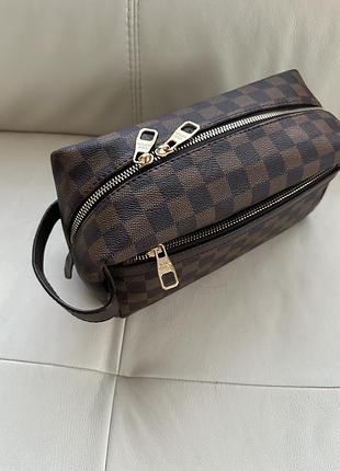 Косметичка в стилі louis vuitton