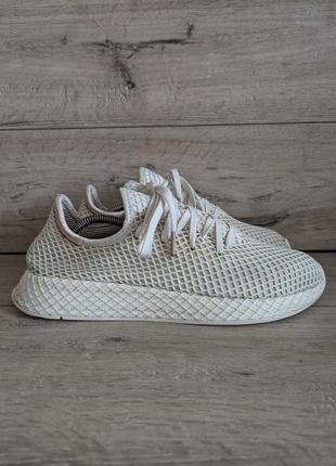 Adidas deerupt beige hotsell