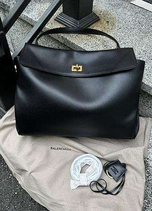 Скмка в стиле balenciaga rodeo