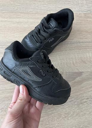 Кроссовки кожаные fila