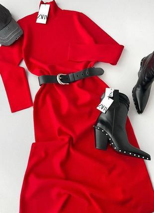 Червона трикотажна сукня з високим коміром від zara, розмір s**